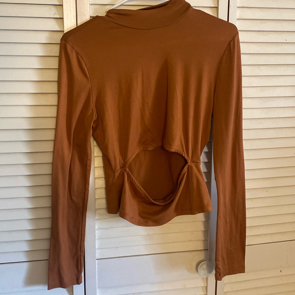 Long sleeve orange open front slit